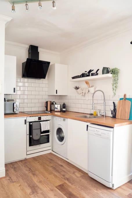 Penarth/Cardiff Bay: Deluxe Flat: 10 Mins To City! Exterior foto